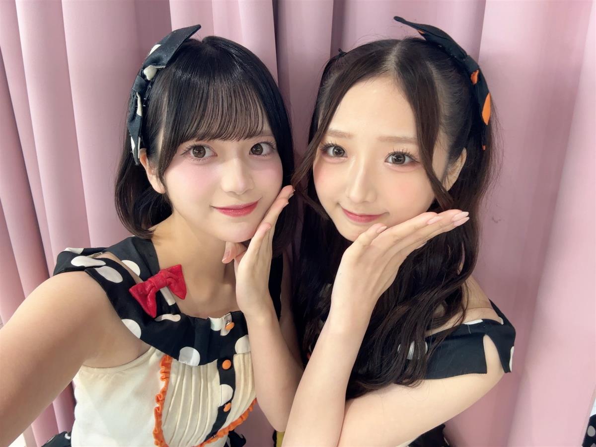 川村結衣(左)と迫由芽実