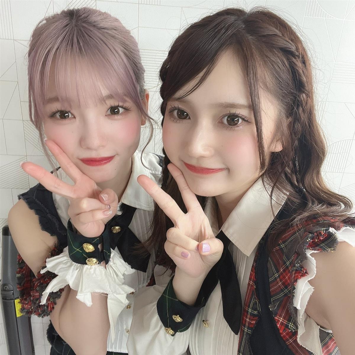 髙橋彩音(左)と鈴木くるみ