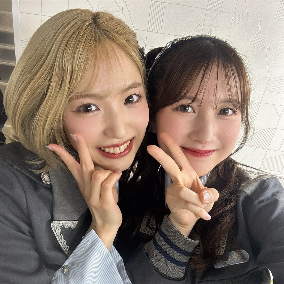 下尾みう(左)と永野芹佳
