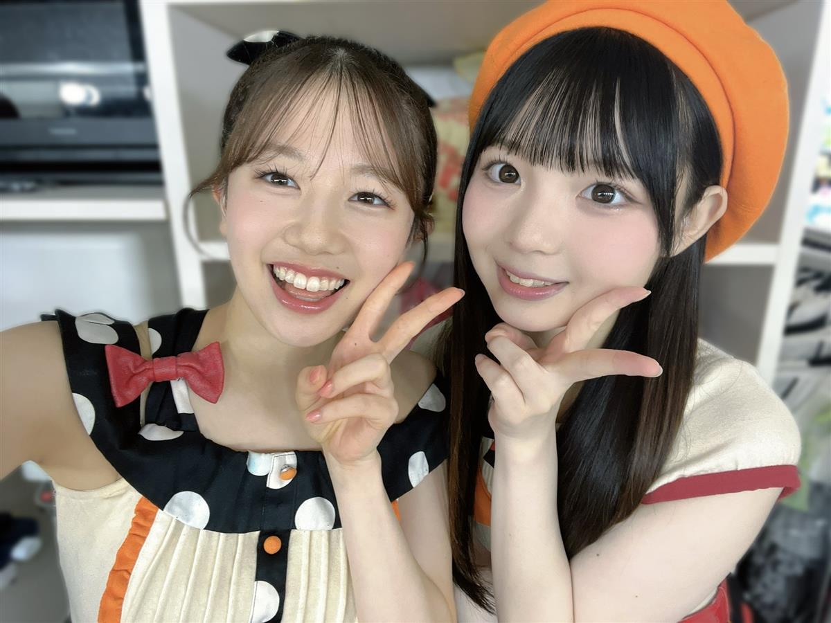 正鋳真優(左)と大賀彩姫