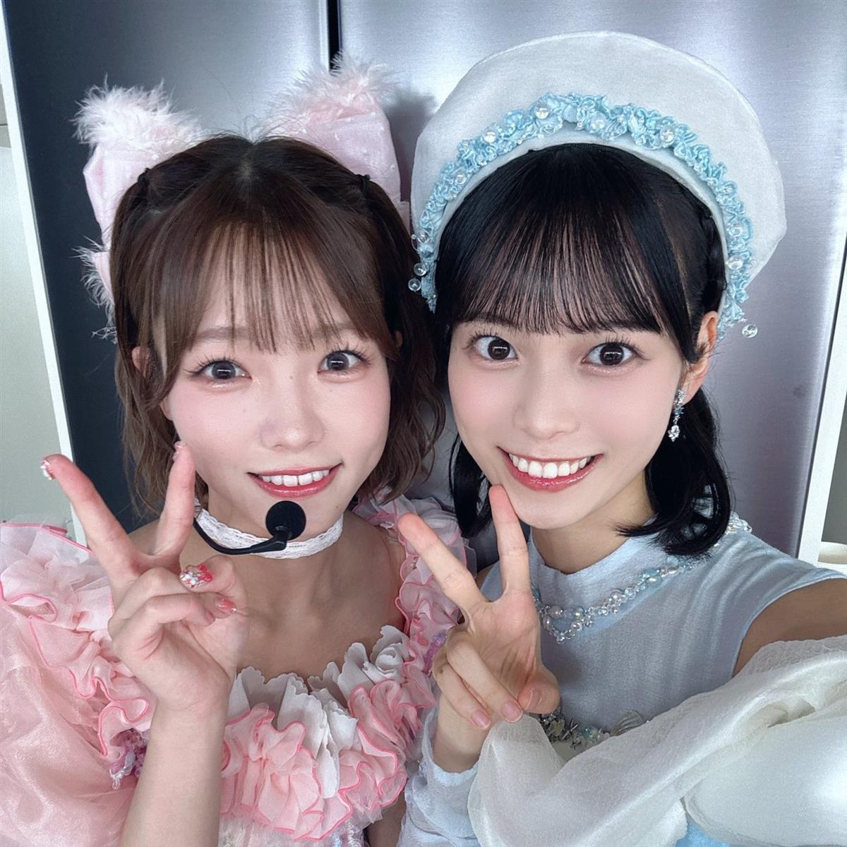 新井彩永(右)と髙橋彩音