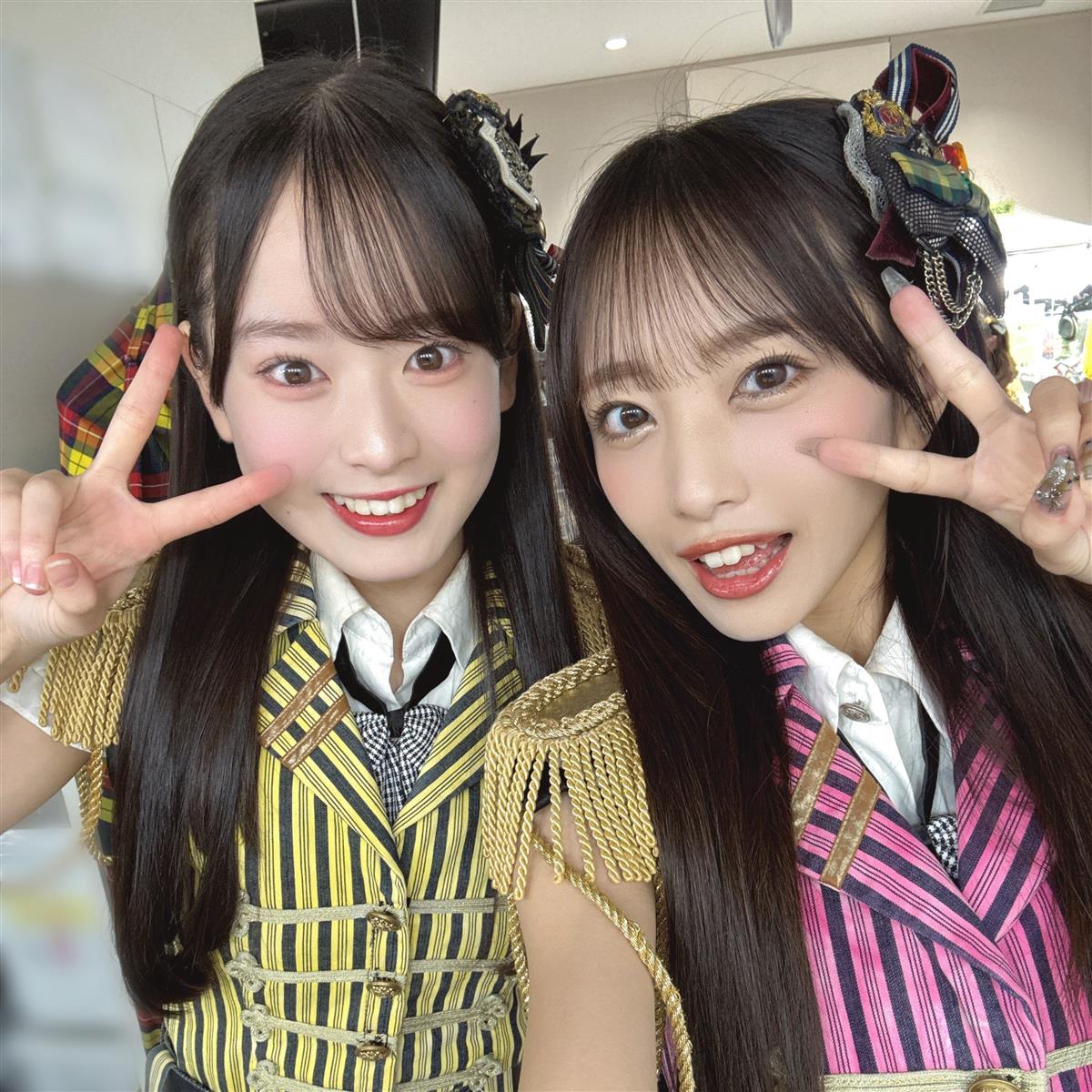 向井地美音(右)と近藤沙樹 向井地美音(右)と近藤沙樹